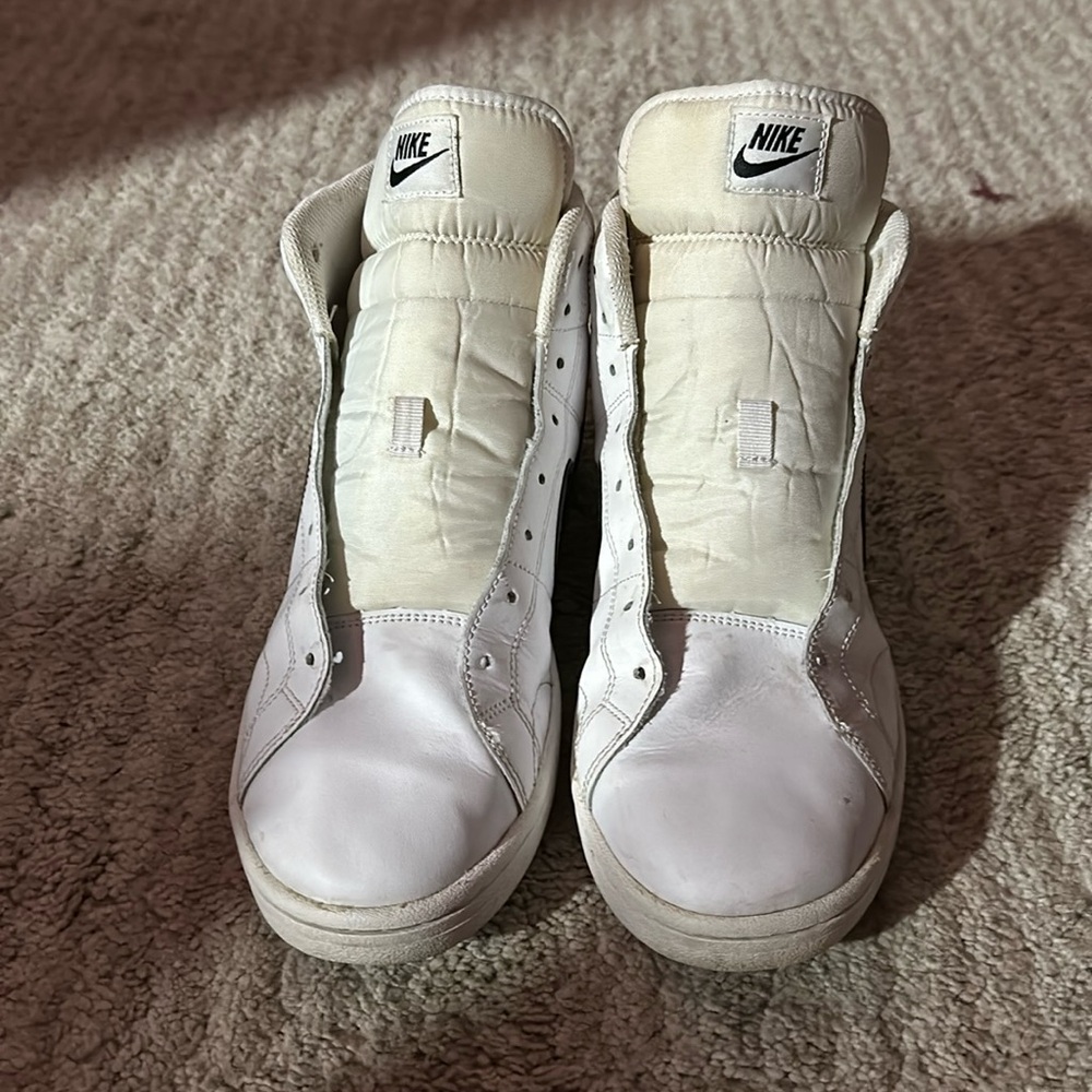 Nike Court royal 2 mid, Men’s size 10 (NO LACES)
